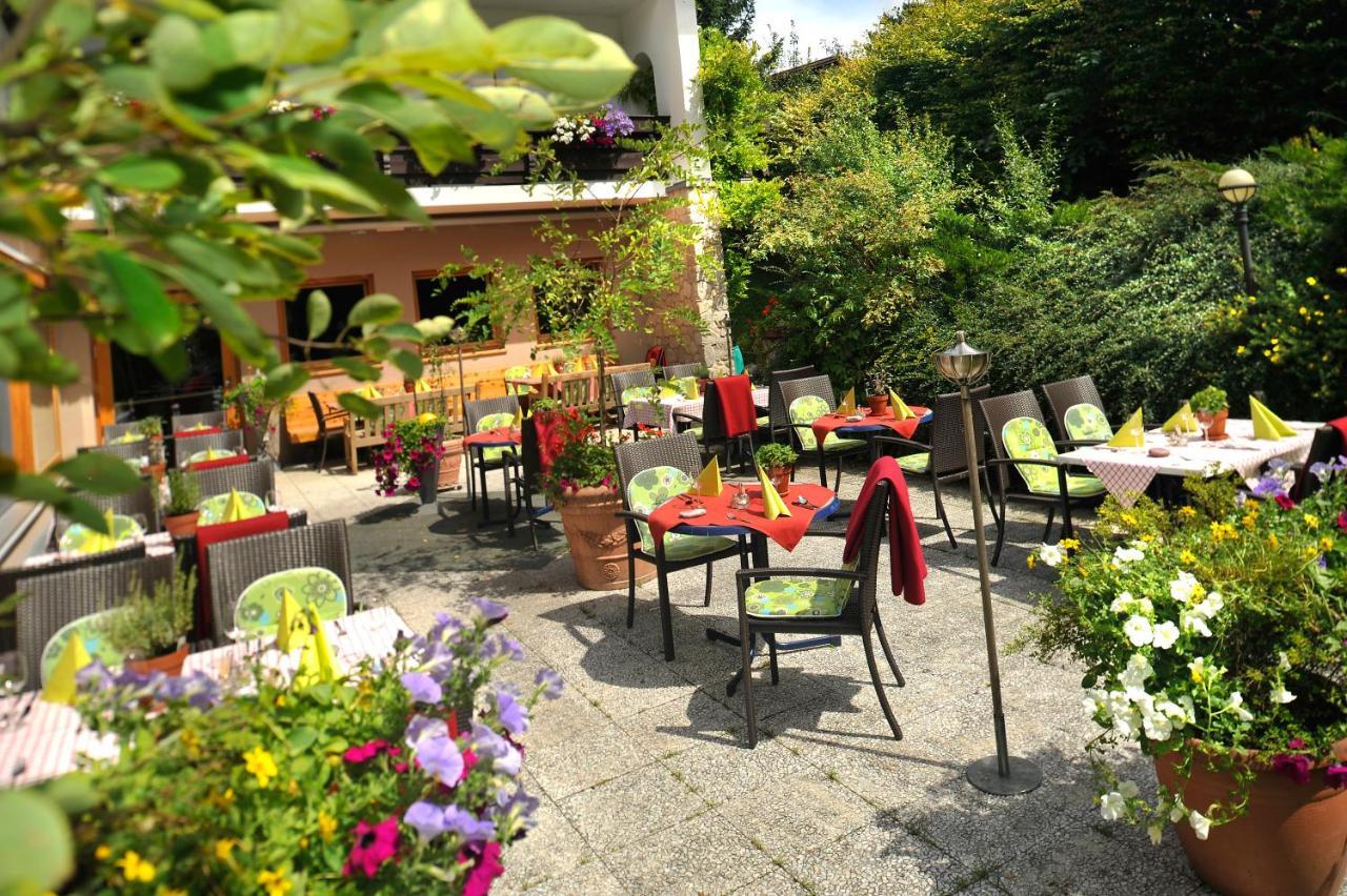Hotel Maximilian Reutte Exterior photo